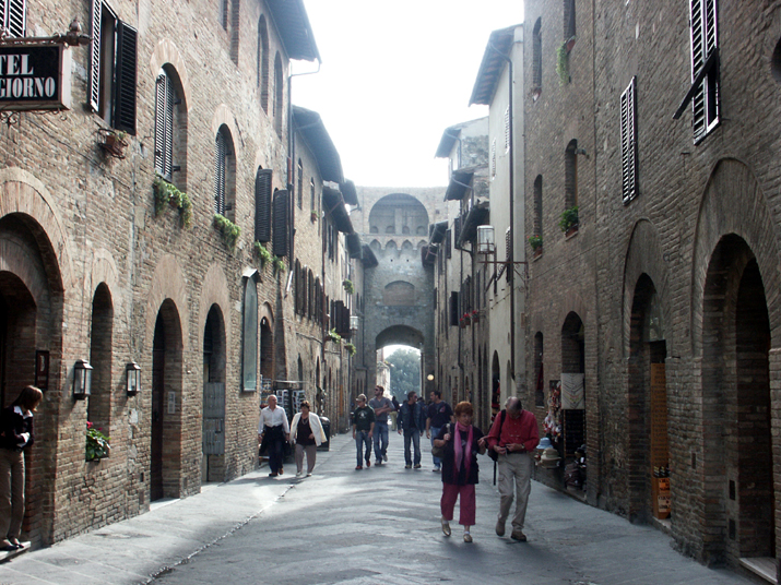 Gimignano 060.jpg - DCF 1.0